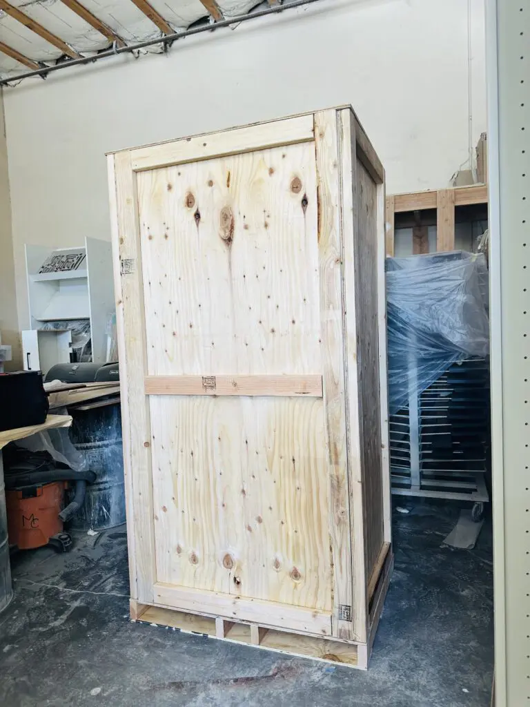 custom crate solutions, las vegas crating services, protective shipping crates